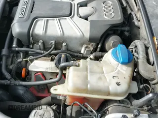 ✅ 2011 Audi A6 Prestige • VIN: WAUKGAFB8BN043779 • Lot: 43700651. Wystawiony na IAAI z przebiegiem 274 590 mil. Bezpłatny archiwum sprzedaży aukcyjnych z USA i szczegółowy raport historii pojazdu na DreamBid. Zdjęcie 12.