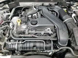 ✅ 2025 Volkswagen Jetta SEL • VIN: 3VWGX7BU5SM018882 • Лот: 68724065. Опубликован ранее на Copart с пробегом 51 546 миль. Бесплатный доступ к архиву аукционных продаж из США и подробный отчёт об истории автомобиля на DreamBid. Изображение 13.