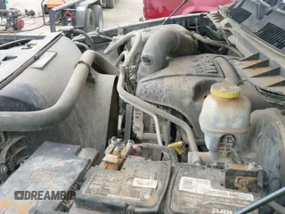 ✅ 2018 Ram 1500 Express • VIN: 1C6RR6FT0JS318084 • Lot: 41320280. Wystawiony na IAAI z przebiegiem 148 007 mil. Bezpłatny archiwum sprzedaży aukcyjnych z USA i szczegółowy raport historii pojazdu na DreamBid. Zdjęcie 22.