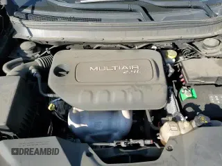 ✅ 2019 Jeep Cherokee Latitude • VIN: 1C4PJLCB4KD187412 • Lot: 91692515. Listed on Copart with 32,832 mi. Free auction sales archive from the USA and detailed vehicle history report at DreamBid. Image 14.