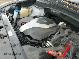 ✅ 2016 Hyundai Santa Fe • VIN: 5XYZWDLA9GG309133 • Lot: 43429006. Listed on IAAI with 125,931 mi. Free auction sales archive from the USA and detailed vehicle history report at DreamBid. Image 19.