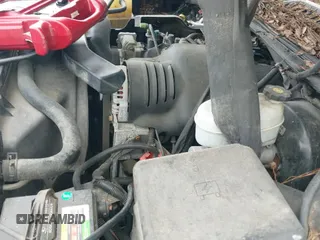 ✅ 2003 GMC Sierra Denali • VIN: 2GTFK69U931306619 • Lot: 42441809. Wystawiony na IAAI z przebiegiem 226 864 mil. Bezpłatny archiwum sprzedaży aukcyjnych z USA i szczegółowy raport historii pojazdu na DreamBid. Zdjęcie 19.