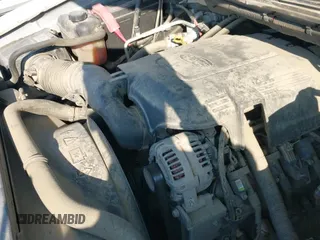 ✅ 2008 Chevrolet Silverado 2500HD Work Truck • VIN: 1GCHC29K68E200695 • Lot: 41637519. Wystawiony na IAAI z przebiegiem 196 069 mil. Bezpłatny archiwum sprzedaży aukcyjnych z USA i szczegółowy raport historii pojazdu na DreamBid. Zdjęcie 19.