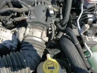 ✅ 2017 Jeep Wrangler Unlimited Sahara • VIN: 1C4BJWEGXHL685262 • Лот: 86844565. Опубликован ранее на Copart с пробегом 66 719 миль. Бесплатный доступ к архиву аукционных продаж из США и подробный отчёт об истории автомобиля на DreamBid. Изображение 16.