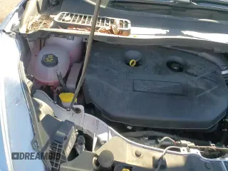 ✅ 2019 Ford Escape Titanium • VIN: 1FMCU0J97KUC27255 • Lot: 82380455. Wystawiony na Copart z przebiegiem 47 089 mil. Bezpłatny archiwum sprzedaży aukcyjnych z USA i szczegółowy raport historii pojazdu na DreamBid. Zdjęcie 13.