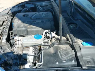 ✅ 2014 Audi A5 Premium • VIN: WAUCFAFR4EA031371 • Lot: 43209927. Wystawiony na IAAI z przebiegiem 82 253 mil. Bezpłatny archiwum sprzedaży aukcyjnych z USA i szczegółowy raport historii pojazdu na DreamBid. Zdjęcie 20.