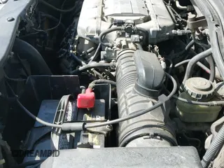 ✅ 2002 Acura MDX • VIN: 2HNYD18282H530163 • Lot: 42231732. Listed on IAAI with 304,126 mi. Free auction sales archive from the USA and detailed vehicle history report at DreamBid. Image 19.