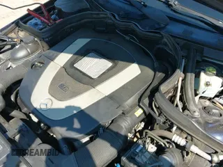 ✅ 2010 Mercedes-Benz E 350 • VIN: WDDKJ5GB7AF016940 • Lot: 42568459. Wystawiony na IAAI z przebiegiem 200 218 mil. Bezpłatny archiwum sprzedaży aukcyjnych z USA i szczegółowy raport historii pojazdu na DreamBid. Zdjęcie 19.