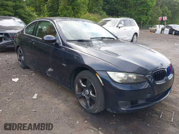 ✅ 2008 BMW 3 Series 328xi • VIN: WBAWC33588PD08899 • Лот: 42442016. Опубліковано раніше на IAAI з пробігом 108 563 миль. Безкоштовний доступ до архіву аукціонних продажів зі США та докладний звіт про історію автомобіля на DreamBid. Зображення 1.