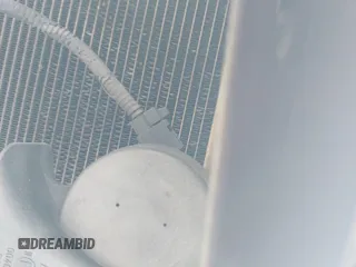 ✅ 2015 Toyota Camry XLE • VIN: 4T1BF1FK7FU953811 • Lot: 42289599. Listed on IAAI with 241,185 mi. Free auction sales archive from the USA and detailed vehicle history report at DreamBid. Image 18.