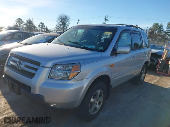 ✅ 2008 Honda Pilot SE • VIN: 5FNYF18348B039743 • Лот: 43953358. Опубліковано раніше на IAAI з пробігом 265 595 миль. Безкоштовний доступ до архіву аукціонних продажів зі США та докладний звіт про історію автомобіля на DreamBid. Зображення 2.