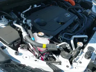 ✅ 2025 Lexus NX 450h+ Luxury • VIN: JTJHKCFZ9S2053823 • Lot: 43385376. Wystawiony na IAAI z przebiegiem 4 684 mil. Bezpłatny archiwum sprzedaży aukcyjnych z USA i szczegółowy raport historii pojazdu na DreamBid. Zdjęcie 20.