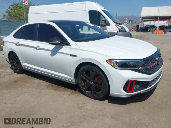 ✅ 2022 Volkswagen Jetta Autobahn • VIN: 3VW2T7BU5NM029391 • Lot: 45112620. Listed on IAAI with 38,594 mi. Free auction sales archive from the USA and detailed vehicle history report at DreamBid. Image 1.