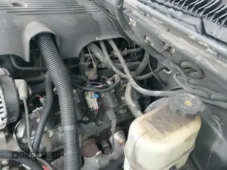 ✅ 2001 Chevrolet Tahoe LT • VIN: 1GNEK13T81J108333 • Лот: 43363737. Опубликован ранее на IAAI с пробегом 218 517 миль. Бесплатный доступ к архиву аукционных продаж из США и подробный отчёт об истории автомобиля на DreamBid. Изображение 20.