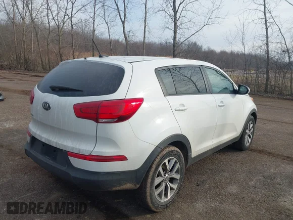 ✅ 2016 Kia Sportage LX • VIN: KNDPB3AC4G7863419 • Lot: 44413157. Listed on IAAI with 144,523 mi. Free auction sales archive from the USA and detailed vehicle history report at DreamBid. Image 4.