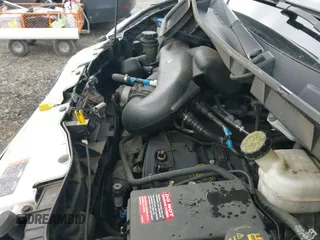 ✅ 2016 Ford Transit Cargo • VIN: 1FTYR1ZM8GKB34659 • Lot: 43023457. Wystawiony na IAAI z przebiegiem 164 742 mil. Bezpłatny archiwum sprzedaży aukcyjnych z USA i szczegółowy raport historii pojazdu na DreamBid. Zdjęcie 23.