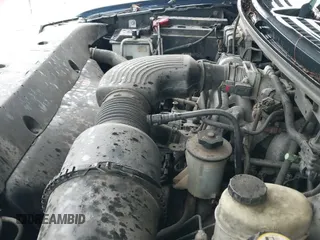 ✅ 2006 Ford F-150 STX • VIN: 1FTRX12W06NA73293 • Lot: 42244263. Listed on IAAI with Not provided. Free auction sales archive from the USA and detailed vehicle history report at DreamBid. Image 12.