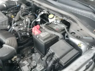 ✅ 2024 Ford Escape ST-Line • VIN: 1FMCU0MN0RUB27677 • Lot: 43104430. Listed on IAAI with 23,088 mi. Free auction sales archive from the USA and detailed vehicle history report at DreamBid. Image 19.