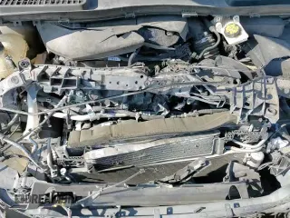 ✅ 2019 Ford Escape Titanium • VIN: 1FMCU0J99KUC02454 • Lot: 85309265. Listed on Copart with 82,725 mi. Free auction sales archive from the USA and detailed vehicle history report at DreamBid. Image 14.