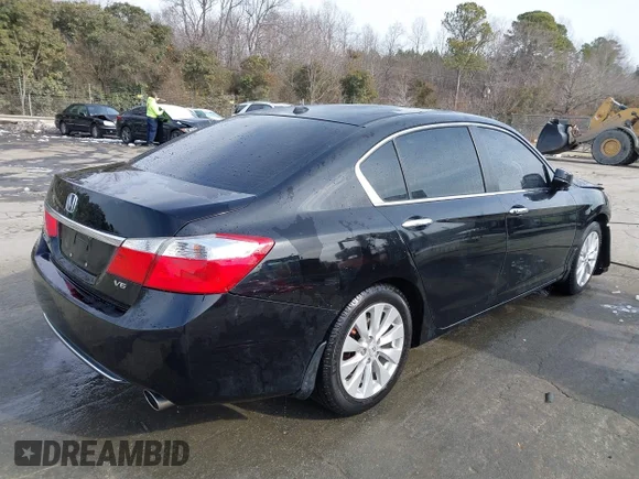 ✅ 2014 Honda Accord EX-L • VIN: 1HGCR3F80EA041426 • Lot: 44223048. Wystawiony na IAAI z przebiegiem 121 059 mil. Bezpłatny archiwum sprzedaży aukcyjnych z USA i szczegółowy raport historii pojazdu na DreamBid. Zdjęcie 4.