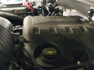 ✅ 2015 Ford F-150 XL • VIN: 1FTEX1CG5FKD31637 • Lot: 41607827. Wystawiony na IAAI z przebiegiem 201 278 mil. Bezpłatny archiwum sprzedaży aukcyjnych z USA i szczegółowy raport historii pojazdu na DreamBid. Zdjęcie 19.