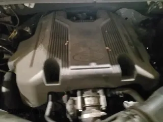 ✅ 2019 Ford Expedition Limited • VIN: 1FMJU2AT1KEA33393 • Lot: 89848195. Wystawiony na Copart z przebiegiem 89 502 mil. Bezpłatny archiwum sprzedaży aukcyjnych z USA i szczegółowy raport historii pojazdu na DreamBid. Zdjęcie 15.