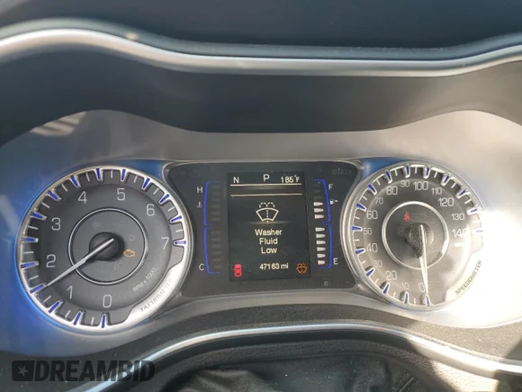 ✅ 2015 Chrysler 200 Limited • VIN: 1C3CCCAB9FN568981 • Lot: 41374805. Wystawiony na Copart z przebiegiem 47 163 mil. Bezpłatny archiwum sprzedaży aukcyjnych z USA i szczegółowy raport historii pojazdu na DreamBid. Zdjęcie 9.