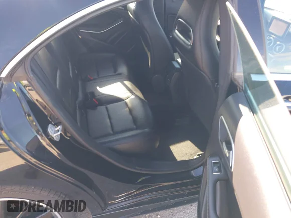 ✅ 2015 Mercedes-Benz CLA 250 • VIN: WDDSJ4EB4FN207869 • Lot: 44138846. Listed on IAAI with 164,590 mi. Free auction sales archive from the USA and detailed vehicle history report at DreamBid. Image 8.