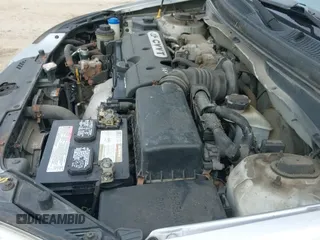 ✅ 2008 Kia Rio LX • VIN: KNADE123086429810 • Lot: 43454309. Wystawiony na IAAI z przebiegiem 111 630 mil. Bezpłatny archiwum sprzedaży aukcyjnych z USA i szczegółowy raport historii pojazdu na DreamBid. Zdjęcie 19.