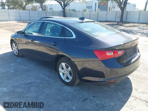 ✅ 2023 Chevrolet Malibu LT • VIN: 1G1ZD5ST4PF203909 • Lot: 43735556. Wystawiony na IAAI z przebiegiem 92 477 mil. Bezpłatny archiwum sprzedaży aukcyjnych z USA i szczegółowy raport historii pojazdu na DreamBid. Zdjęcie 3.
