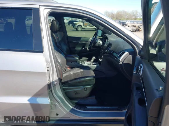 ✅ 2020 Jeep Grand Cherokee Trailhawk • VIN: 1C4RJFLG9LC402196 • Lot: 44552441. Listed on IAAI with 108,639 mi. Free auction sales archive from the USA and detailed vehicle history report at DreamBid. Image 5.