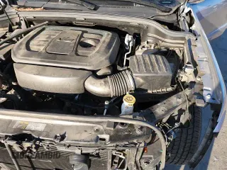 ✅ 2019 Jeep Grand Cherokee Limited • VIN: 1C4RJFBG3KC815604 • Лот: 84983905. Опубликован ранее на Copart с пробегом 72 722 миль. Бесплатный доступ к архиву аукционных продаж из США и подробный отчёт об истории автомобиля на DreamBid. Изображение 16.