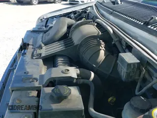 ✅ 2004 Ford Econoline Passenger XL • VIN: 1FBSS31SX4HB03491 • Lot: 42397719. Listed on IAAI with 288,418 mi. Free auction sales archive from the USA and detailed vehicle history report at DreamBid. Image 12.