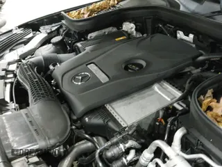 ✅ 2019 Mercedes-Benz GLC 300 • VIN: WDC0G4KB7KV125370 • Lot: 43658583. Wystawiony na IAAI z przebiegiem 56 086 mil. Bezpłatny archiwum sprzedaży aukcyjnych z USA i szczegółowy raport historii pojazdu na DreamBid. Zdjęcie 19.