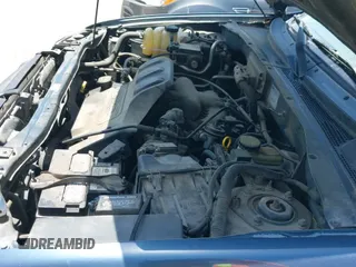 ✅ 2001 Ford Escape XLT • VIN: 1FMCU041X1KF10409 • Lot: 39780383. Listed on IAAI with 246,336 mi. Free auction sales archive from the USA and detailed vehicle history report at DreamBid. Image 12.