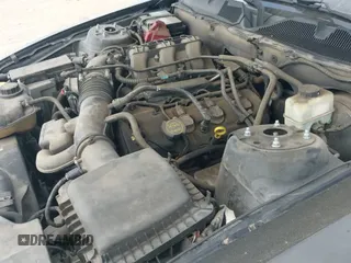 ✅ 2014 Ford Mustang V6 • VIN: 1ZVBP8AM6E5320659 • Lot: 43381456. Wystawiony na IAAI z przebiegiem 143 651 mil. Bezpłatny archiwum sprzedaży aukcyjnych z USA i szczegółowy raport historii pojazdu na DreamBid. Zdjęcie 19.