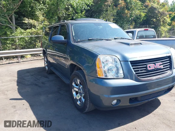 ✅ 2008 GMC Yukon XL SLT 4SB • VIN: 1GKFK16378R116545 • Lot: 44961786. Wystawiony na IAAI z przebiegiem 221 716 mil. Bezpłatny archiwum sprzedaży aukcyjnych z USA i szczegółowy raport historii pojazdu na DreamBid. Zdjęcie 1.