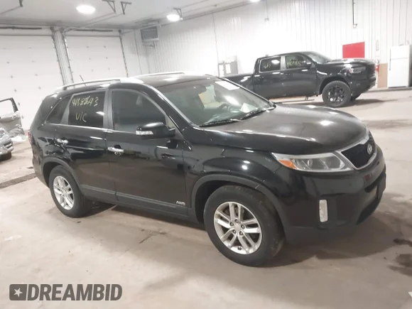 ✅ 2014 Kia Sorento LX • VIN: 5XYKTDA76EG489802 • Лот: 44688643. Опубликован ранее на IAAI с пробегом 216 271 миль. Бесплатный доступ к архиву аукционных продаж из США и подробный отчёт об истории автомобиля на DreamBid. Изображение 1.