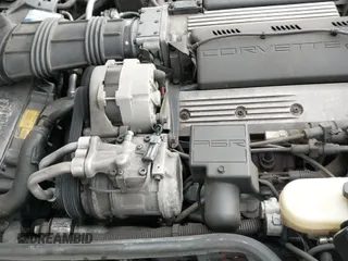 ✅ 1992 Chevrolet Corvette • VIN: 1G1YY23P2N5103004 • Lot: 43685251. Wystawiony na IAAI z przebiegiem 68 682 mil. Bezpłatny archiwum sprzedaży aukcyjnych z USA i szczegółowy raport historii pojazdu na DreamBid. Zdjęcie 13.