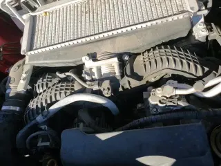 ✅ 2021 Subaru Ascent Premium • VIN: 4S4WMAFD5M3424336 • Lot: 82283585. Wystawiony na Copart z przebiegiem 90 917 mil. Bezpłatny archiwum sprzedaży aukcyjnych z USA i szczegółowy raport historii pojazdu na DreamBid. Zdjęcie 17.