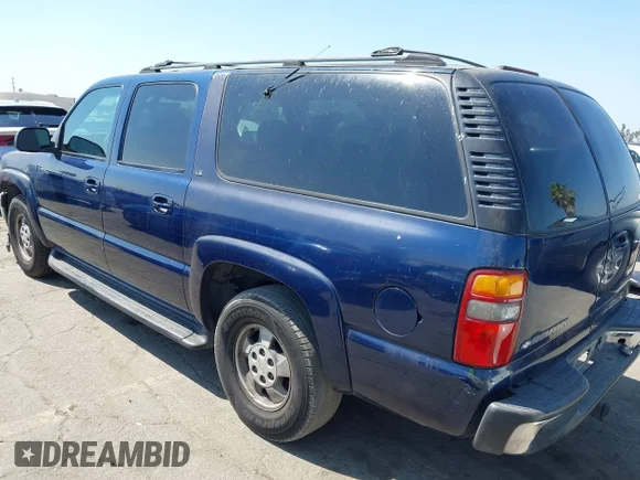 ✅ 2001 Chevrolet Suburban LS • VIN: 3GNEC16TX1G209576 • Lot: 43225664. Listed on IAAI with Not provided. Free auction sales archive from the USA and detailed vehicle history report at DreamBid. Image 3.
