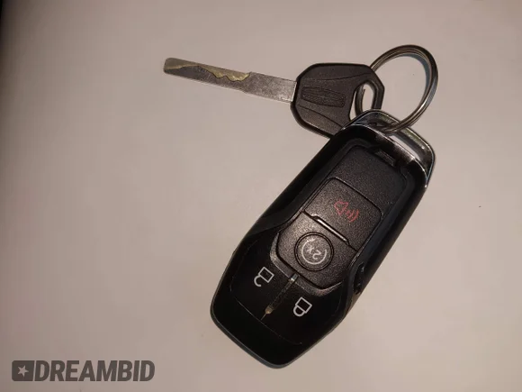 ✅ 2015 Lincoln MKC • VIN: 5LMCJ2A97FUJ02716 • Лот: 43984703. Опубліковано раніше на IAAI з пробігом 70 796 миль. Безкоштовний доступ до архіву аукціонних продажів зі США та докладний звіт про історію автомобіля на DreamBid. Зображення 11.