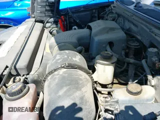 ✅ 2000 Ford Expedition Eddie Bauer • VIN: 1FMRU17L7YLA35867 • Lot: 43271689. Wystawiony na IAAI z przebiegiem Nie podano. Bezpłatny archiwum sprzedaży aukcyjnych z USA i szczegółowy raport historii pojazdu na DreamBid. Zdjęcie 12.