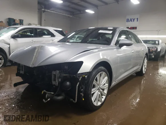 ✅ 2019 Audi A6 Premium • VIN: WAUD8AF23KN128423 • Lot: 47048335. Wystawiony na Copart z przebiegiem 68 056 mil. Bezpłatny archiwum sprzedaży aukcyjnych z USA i szczegółowy raport historii pojazdu na DreamBid. Zdjęcie 1.