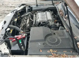 ✅ 2005 Kia Amanti • VIN: KNALD124155076292 • Lot: 43668642. Wystawiony na IAAI z przebiegiem 98 224 mil. Bezpłatny archiwum sprzedaży aukcyjnych z USA i szczegółowy raport historii pojazdu na DreamBid. Zdjęcie 13.