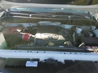 ✅ 2017 Toyota Tundra Platinum • VIN: 5TFAY5F15HX618444 • Lot: 90079025. Listed on Copart with 91,588 mi. Free auction sales archive from the USA and detailed vehicle history report at DreamBid. Image 13.