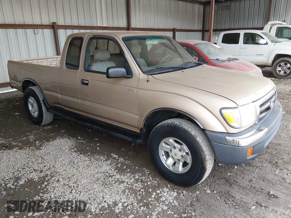 ✅ 1998 Toyota Tacoma • VIN: 4TAWN72N0WZ170033 • Лот: 44681627. Опубліковано раніше на IAAI з пробігом 263 347 миль. Безкоштовний доступ до архіву аукціонних продажів зі США та докладний звіт про історію автомобіля на DreamBid. Зображення 1.