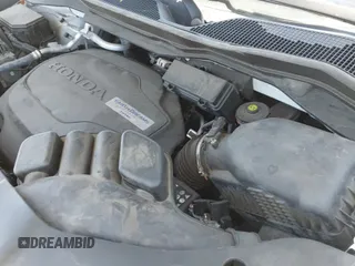 ✅ 2019 Honda Passport EX-L • VIN: 5FNYF7H56KB005380 • Lot: 42403004. Wystawiony na IAAI z przebiegiem 76 477 mil. Bezpłatny archiwum sprzedaży aukcyjnych z USA i szczegółowy raport historii pojazdu na DreamBid. Zdjęcie 20.