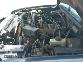 ✅ 1999 Ford Ranger XL • VIN: 1FTYR10V7XPC04483 • Lot: 42616610. Listed on IAAI with 180,827 mi. Free auction sales archive from the USA and detailed vehicle history report at DreamBid. Image 12.