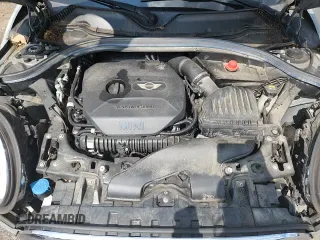 ✅ 2018 MINI Clubman Cooper S • VIN: WMWLN9C5XJ2E51324 • Lot: 65135425. Listed on Copart with 84,780 mi. Free auction sales archive from the USA and detailed vehicle history report at DreamBid. Image 15.